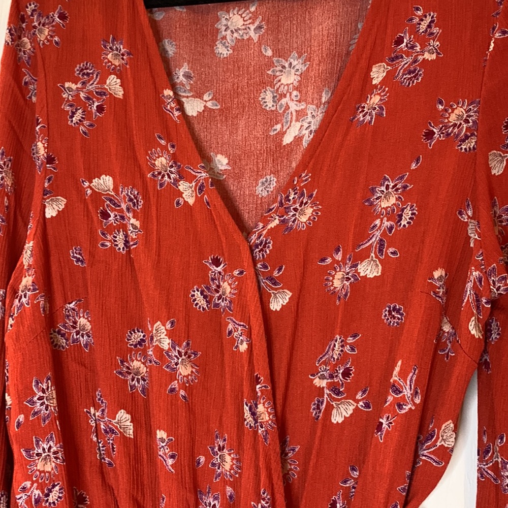 •COTTON ON FLORAL BOHO ROMPER• Size L, worn once, flowy & floral - Picture 5 of 7